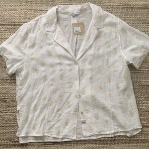 NWT Linen Pineapple Print Shirt